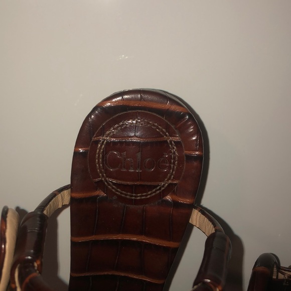 Chloé stack heel strappy sandals with gold buckle - Picture 2 of 2